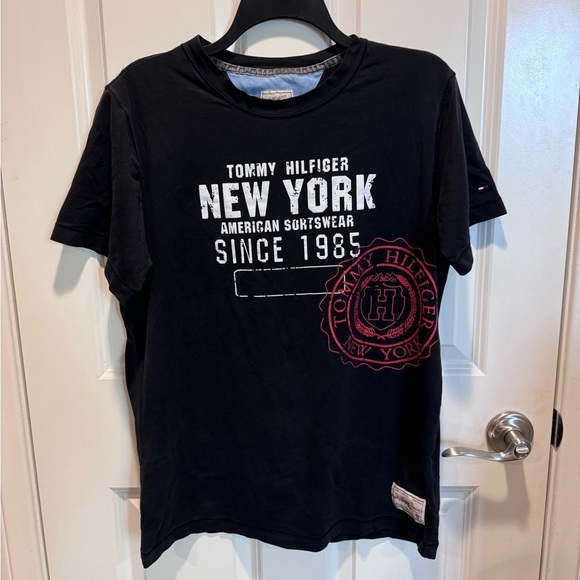 Tommy Hilfiger Other - Tommy Hilfiger Black and Blue Heritage Tee